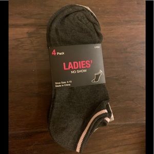 New Women’s No Show Socks 4-10